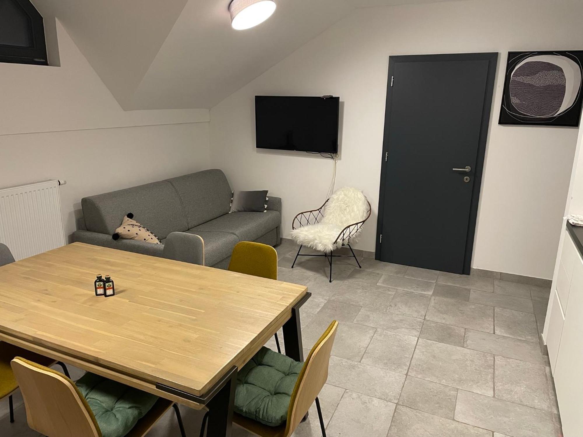 מוזירייה Apartma Lilija Golte מראה חיצוני תמונה